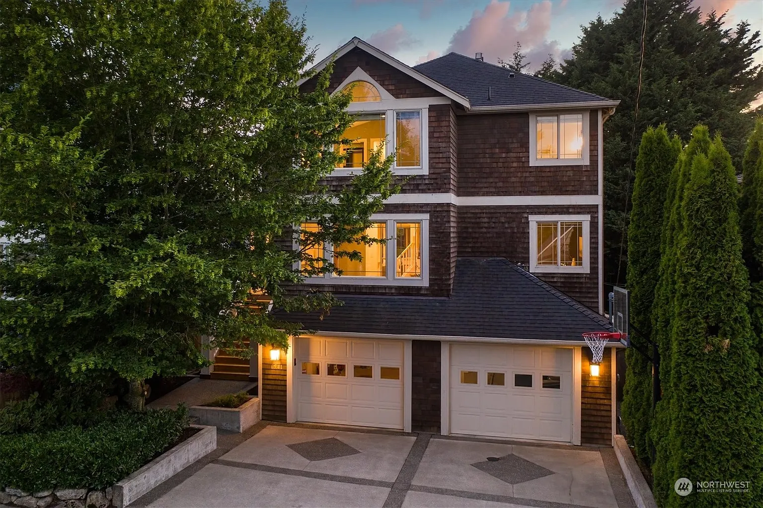 6541 Chapin Place N photo 1