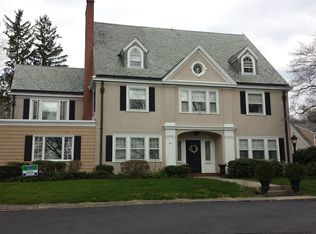 41 Bloomfield Ave, Hartford, CT 06105