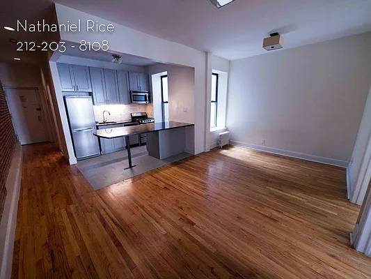 Rented by (Legacy) NY Quality Living Uptown | media 10