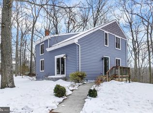 4219 Leann Dr, Glen Rock, PA 17327