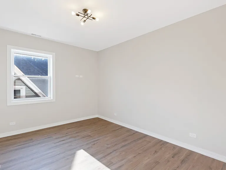 5134 S Wabash Ave #1N — Photo 10