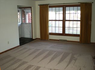 2009 Roanwood Dr, Toledo, OH