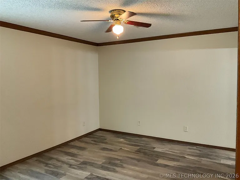 6721 S 78th East Ave — Photo 12