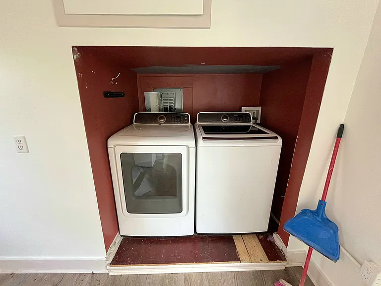 7 McGloin St #2 — Photo 7