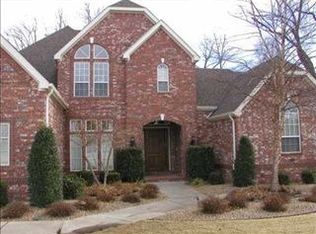 3053 Tanglewood Dr, Springdale, AR 72764