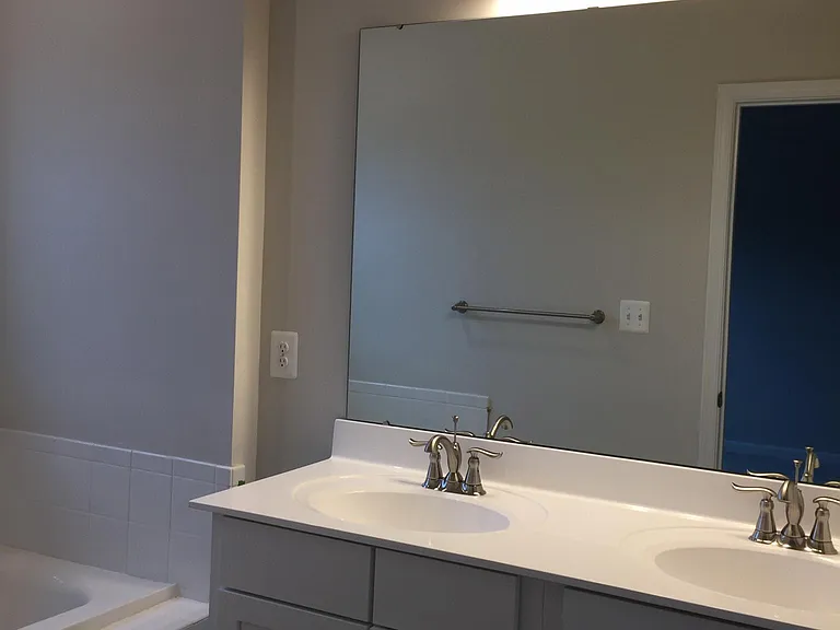 3rd floor master bathroom