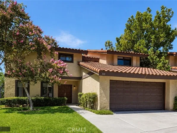 440 Elsmere Dr, Riverside, CA 92506