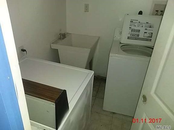 5th image of 497 Marshall Ct