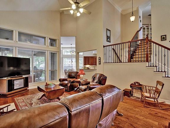 5th image of 1754 Westend Pl
