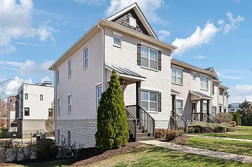 1308 Wedgewood Ave Photo 1
