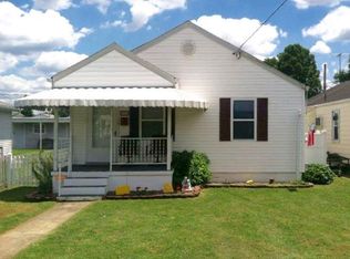 604 Spring St, Saint Albans, WV 25177