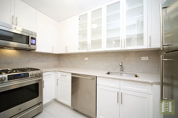 Sold by Halstead Real Estate | media 2