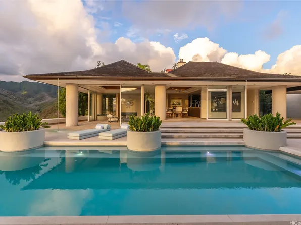 1103 Ikena Cir, Honolulu, HI 96821