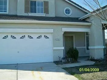 1147 Empire Ave photo 1