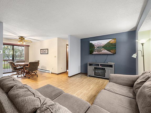 5th image of 400 Park Ave SE