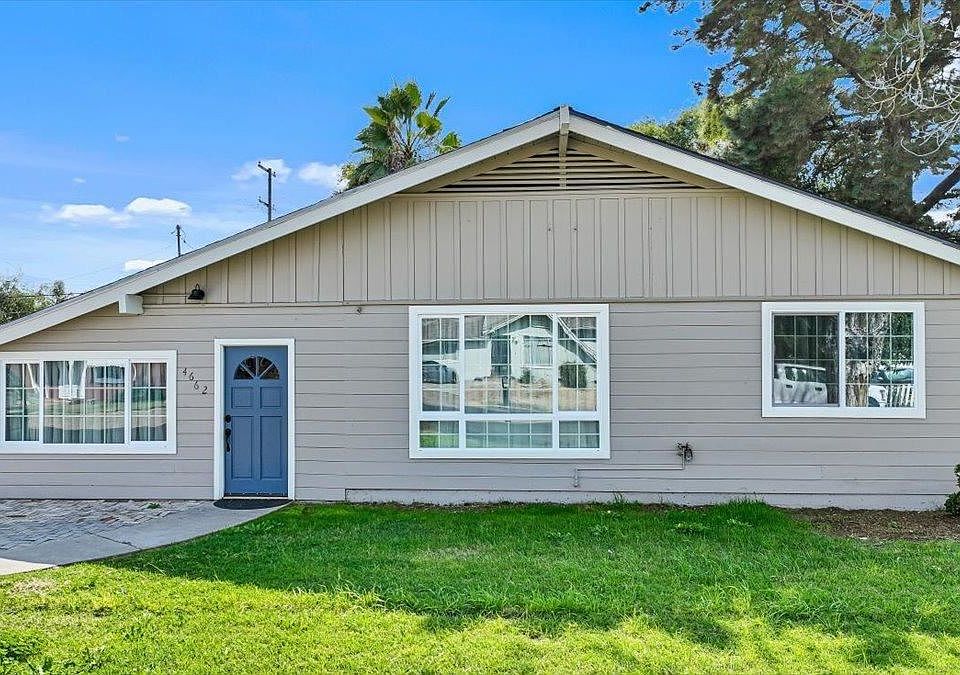 1st image of 4662 E Balsam Dr
