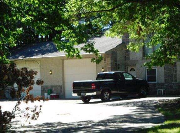 4th image of 20341 Durant St NE