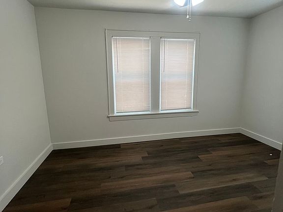 5th image of 2820 Flint Ave