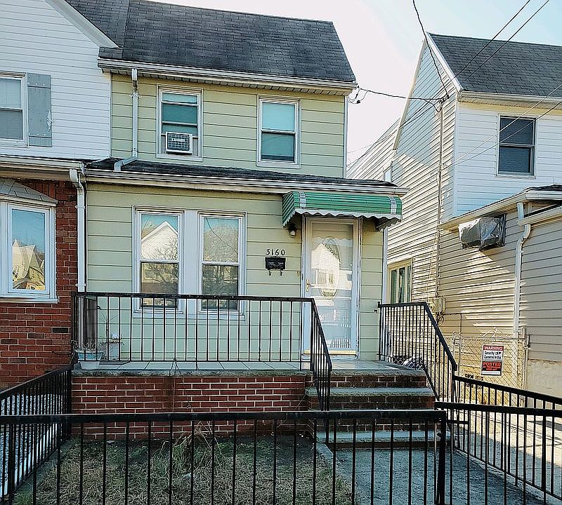 1st image of 3160 Avenue W