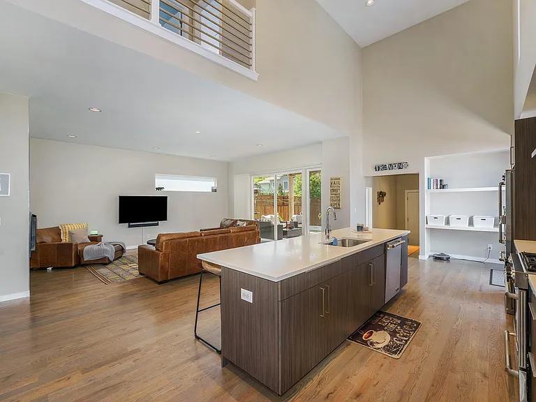 3215 S Dahlia St — Photo 15