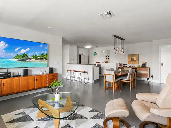 9 NE 19th Court #C216, Wilton Manors, FL 33305