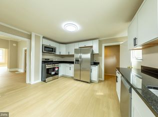 694 5th St E, Saint Paul, MN 55106