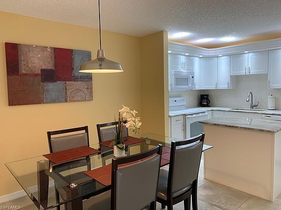 3rd image of 5222 Cedarbend Dr APT 1