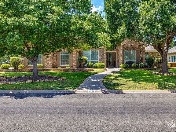 2nd image of 4833 N Bentwood Dr