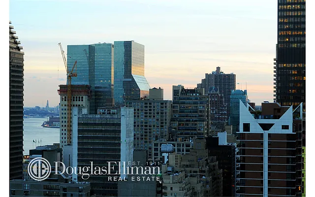 Sold by Douglas Elliman | media 6