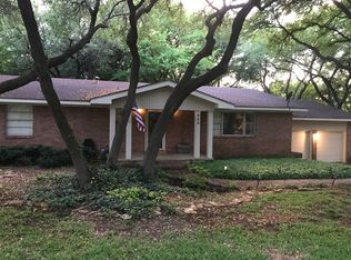 440 Santa Fe Dr, Woodway, TX 76712