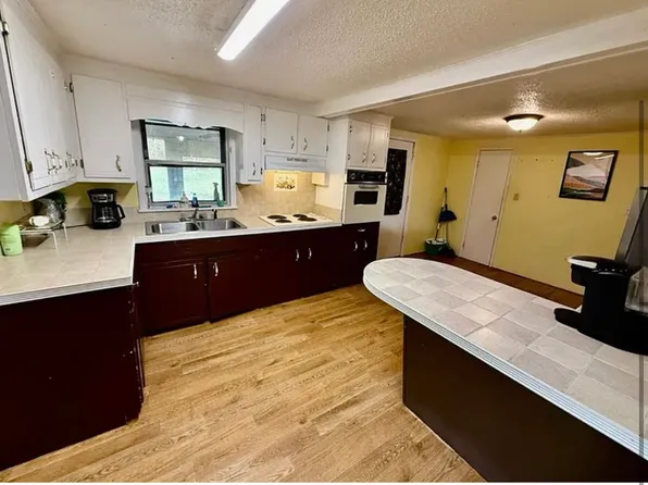 857 Club Wiley Rd, Jackson, AL 36545