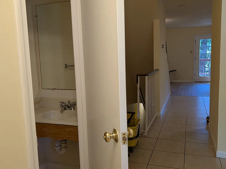 3829 Water Drop Ct — Photo 3