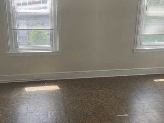 3rd image of 4123 Brown St Floor 2