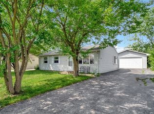 19504 Redwood Ln, Mokena, IL 60448
