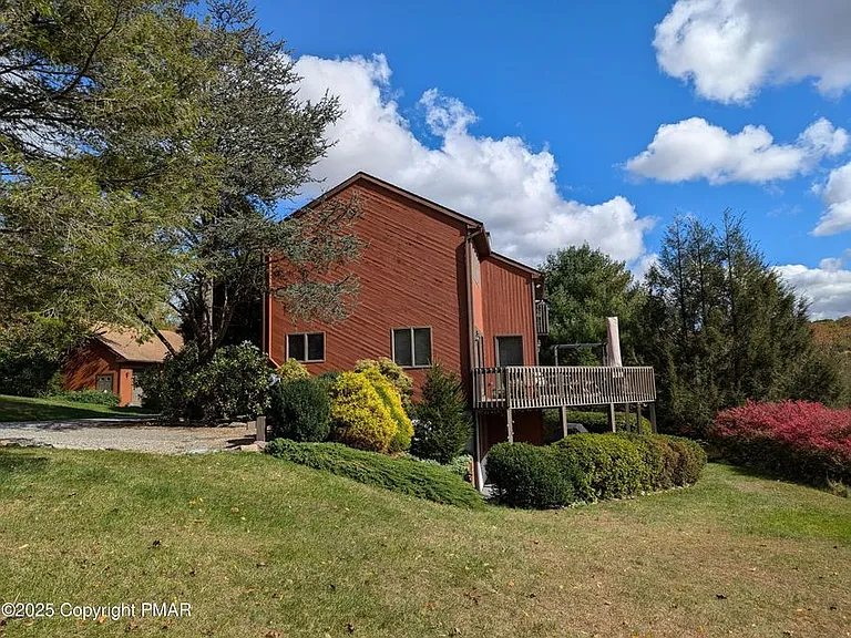 520 Maxine Dr — Photo 32