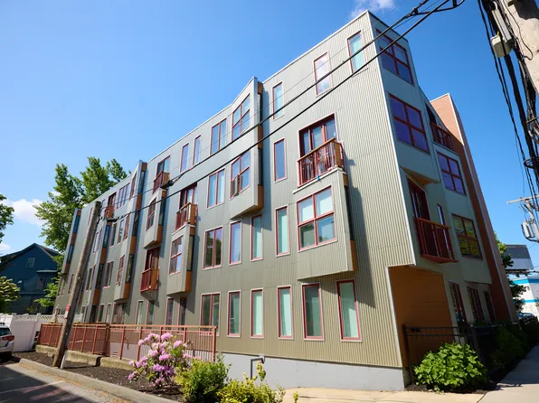 24 Bay State Rd Unit 7, Cambridge, MA 02138