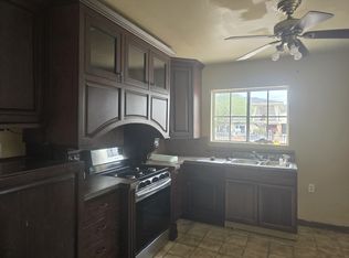 220 Linda Vista Dr, Sunland Park, NM 88063