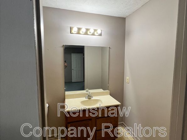 209 Liberty Ave, Dyersburg, TN 38024