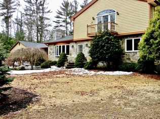 3 Parker Dr, East Freetown, MA 02717
