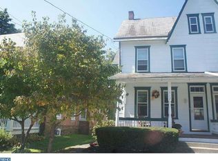 612 Race St, Perkasie, PA