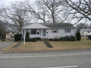 695 N Eastern Ave, Fall River, MA 02720