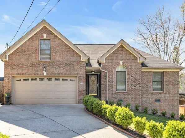 912 Carlisle Ct S, Nashville, TN 37214