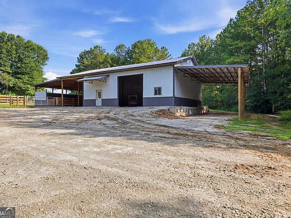 4th image of 65 Watson Rd