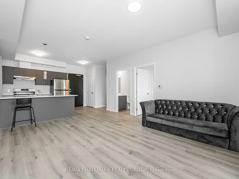 1350 Hemlock Rd #404 — Photo 16
