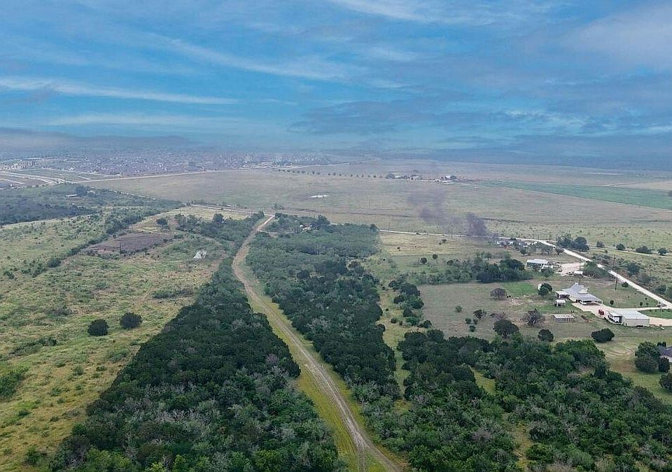 1st image of 504 Francis Harris Ln