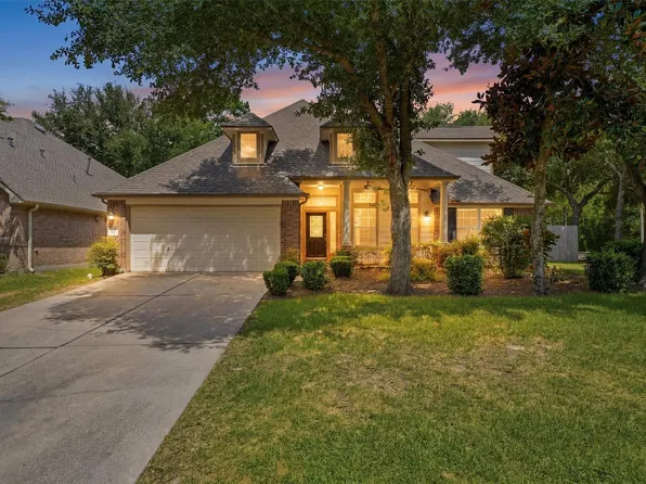 283 Fairwind Trail Dr, Conroe, TX 77385