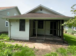 1134 N Brookfield St, South Bend, IN 46628