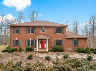 184 Clover Valley Cir, Blacksburg, VA 24060
