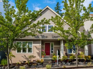 11057 SW Washington St, Portland, OR 97225