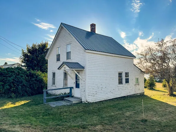 1 County Road, Lubec, ME 04652
